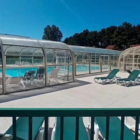 Maison Bleue Piscine Prázdninový areál *